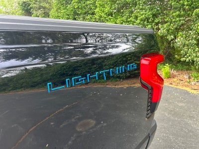 2025 Ford F-150 Lightning Platinum