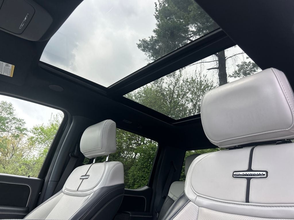 2025 Ford F-150 Lightning Platinum