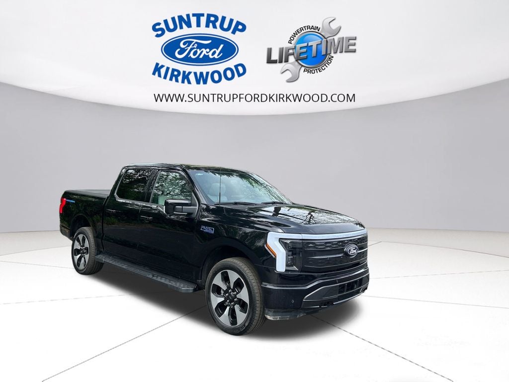 2025 Ford F-150 Lightning Platinum