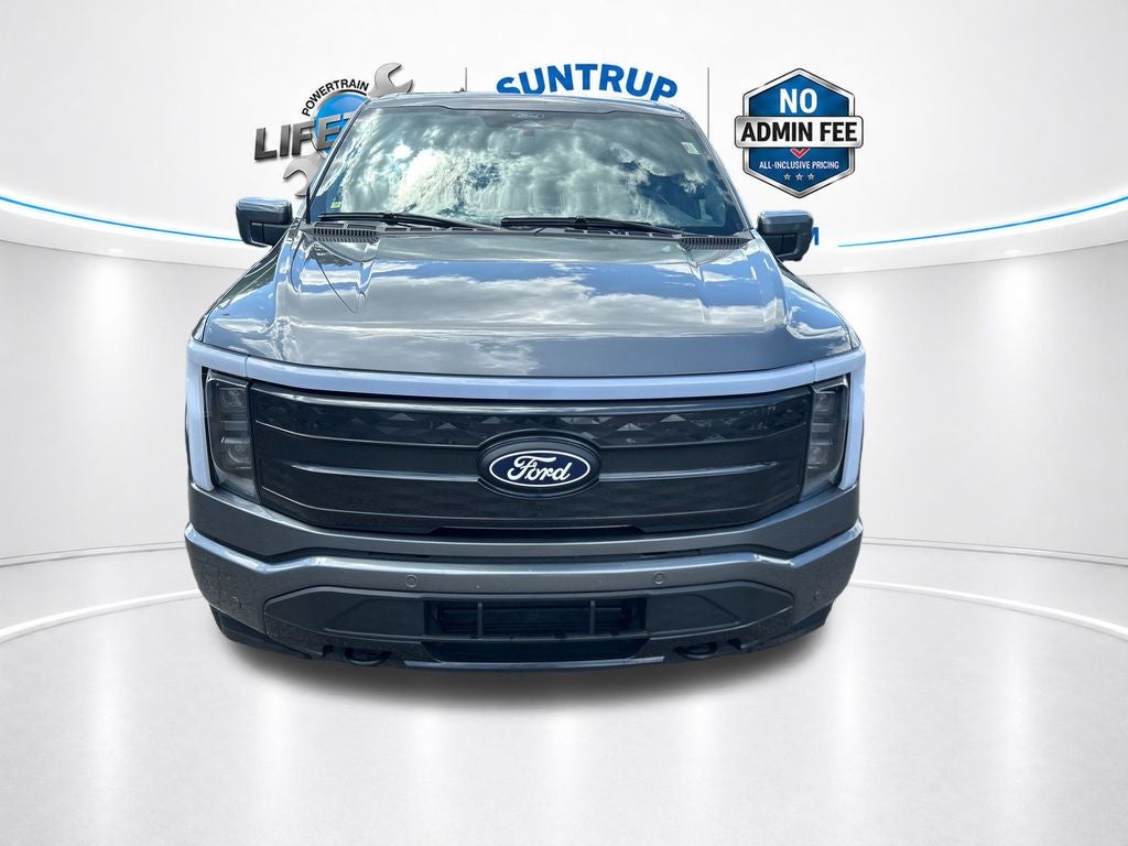 2025 Ford F-150 Lightning Platinum