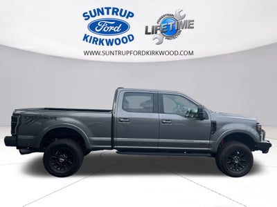 2022 Ford F-350SD Lariat
