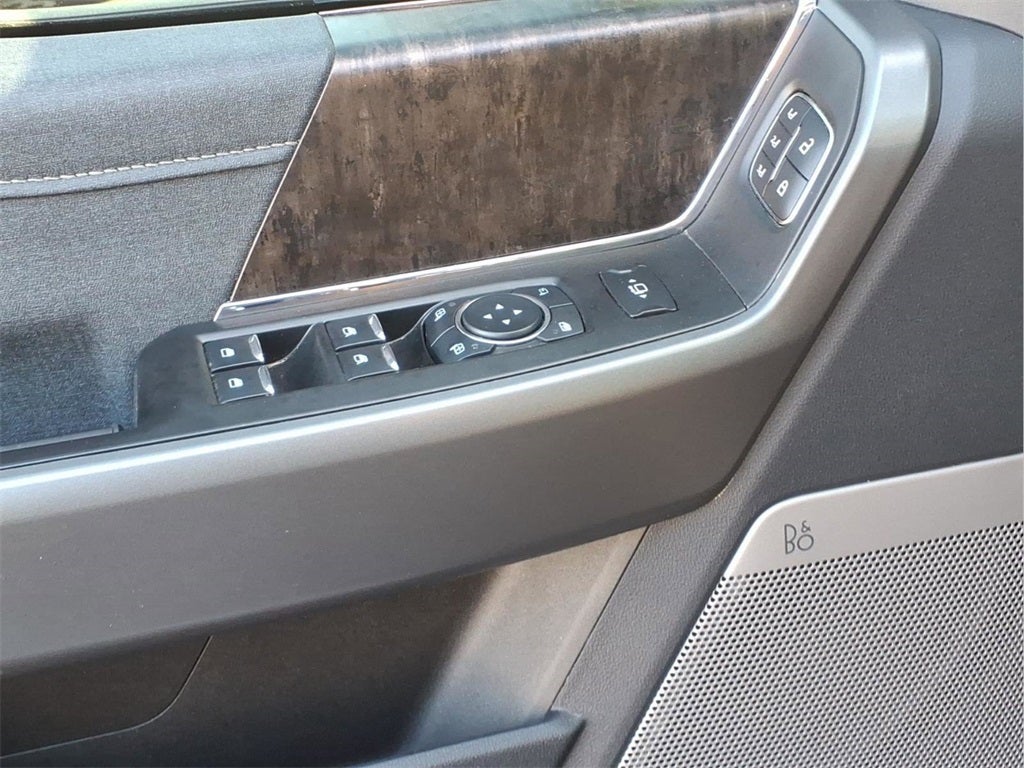 2025 Ford F-350SD Lariat DRW