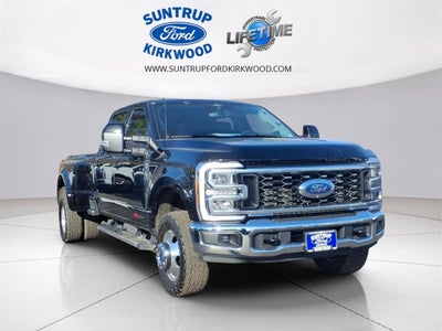 2025 Ford F-350SD Lariat DRW