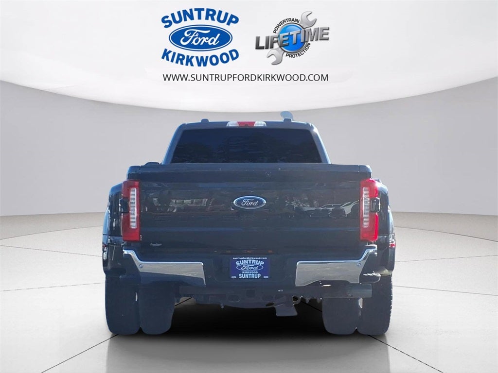 2025 Ford F-350SD Lariat DRW