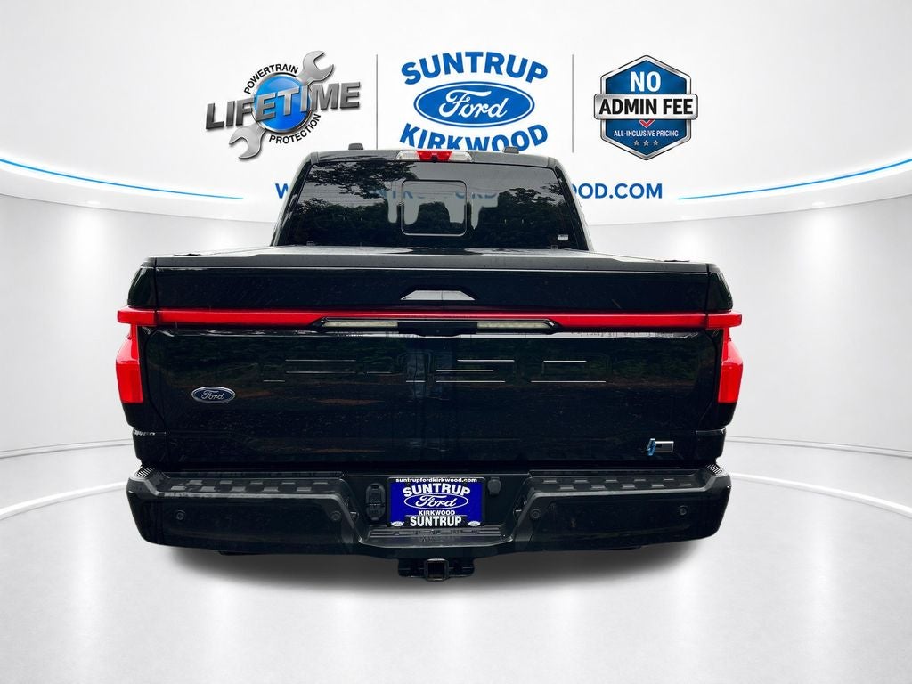 2022 Ford F-150 Lightning Lariat