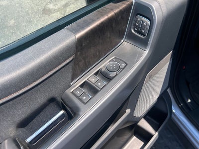 2022 Ford F-150 Lightning Lariat