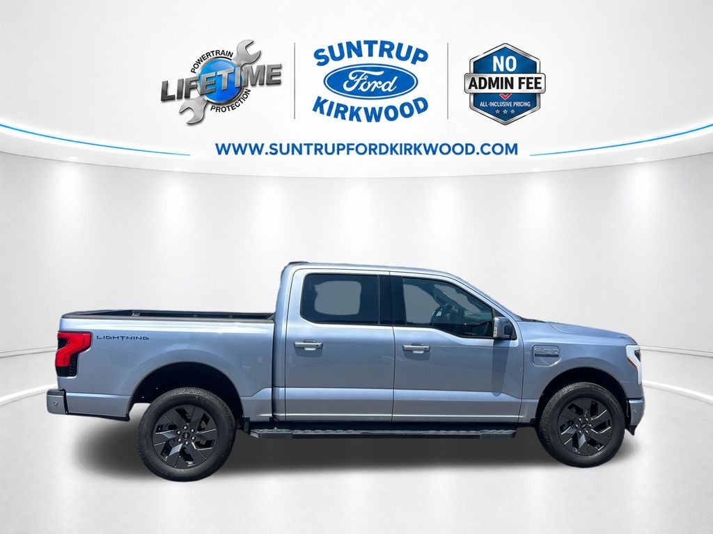 2022 Ford F-150 Lightning Lariat