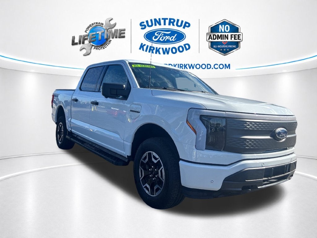 2023 Ford F-150 Lightning XLT