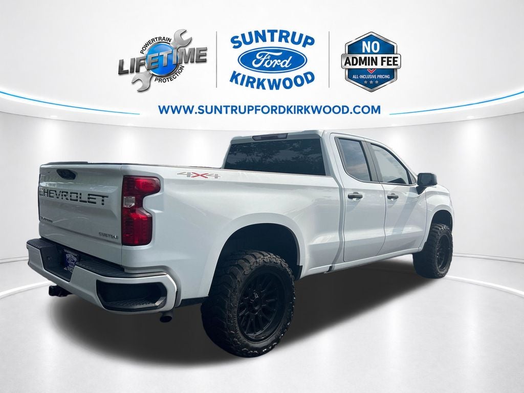 2022 Chevrolet Silverado 1500 Custom