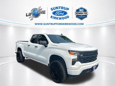 2022 Chevrolet Silverado 1500 Custom