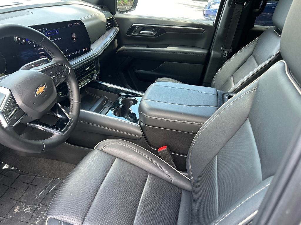 2025 Chevrolet Suburban Premier