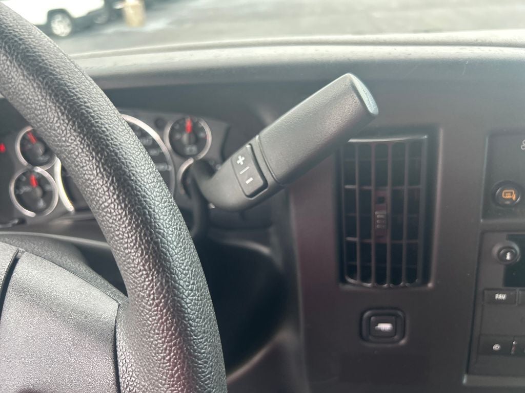 2024 GMC Savana 2500 Work Van