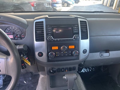 2016 Nissan Frontier SV