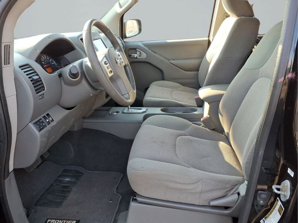 2021 Nissan Frontier SV