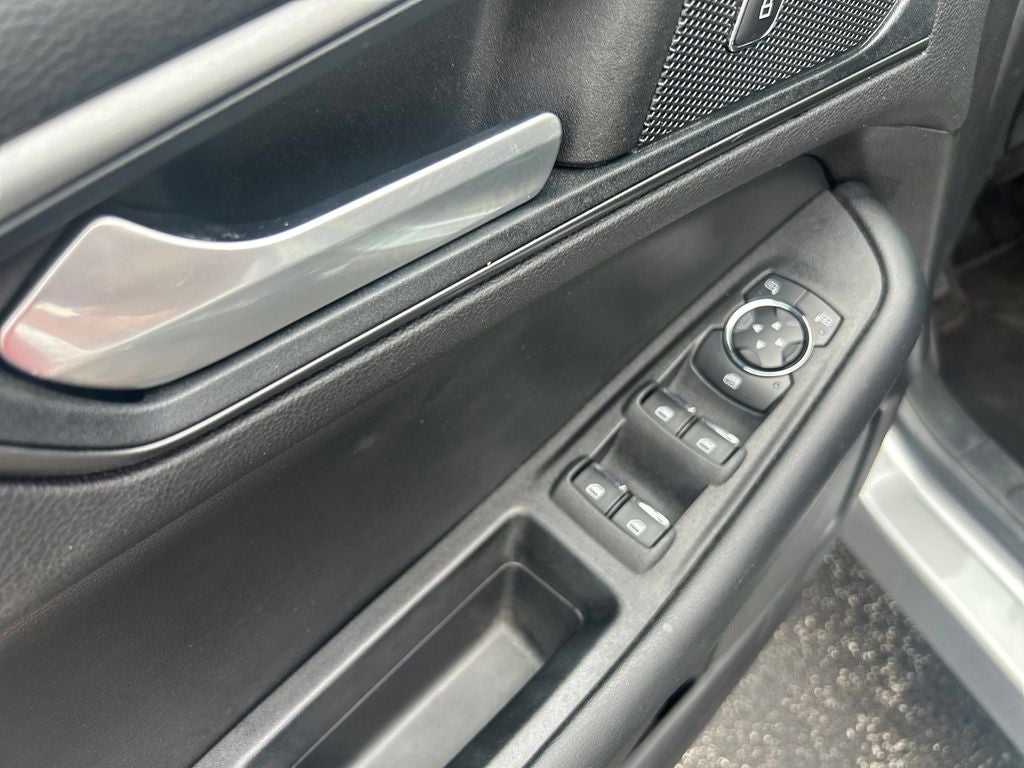 2020 Ford Edge SE