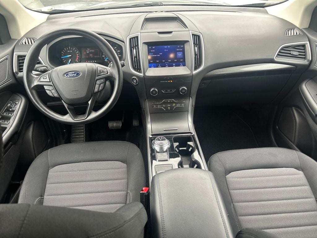 2020 Ford Edge SE