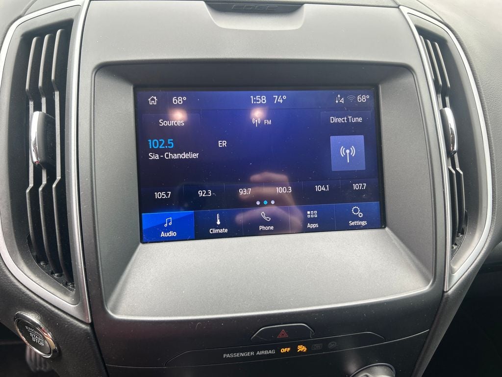 2020 Ford Edge SE