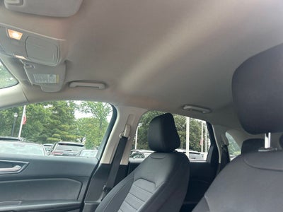 2020 Ford Edge SE