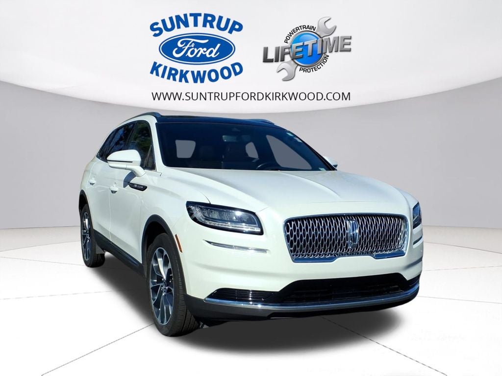 2022 Lincoln Nautilus Reserve