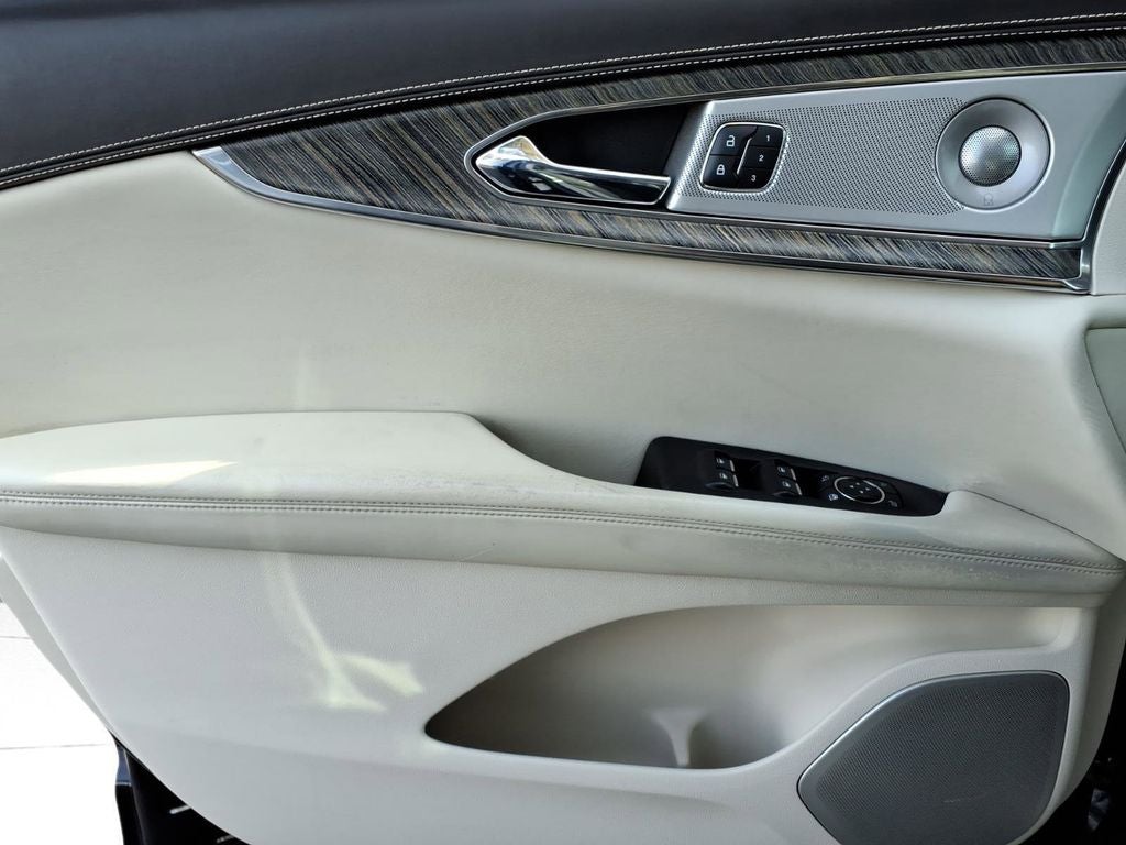 2019 Lincoln Nautilus Black Label