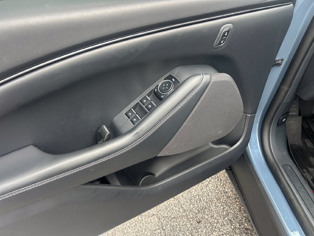 2023 Ford Mustang Mach-E Select