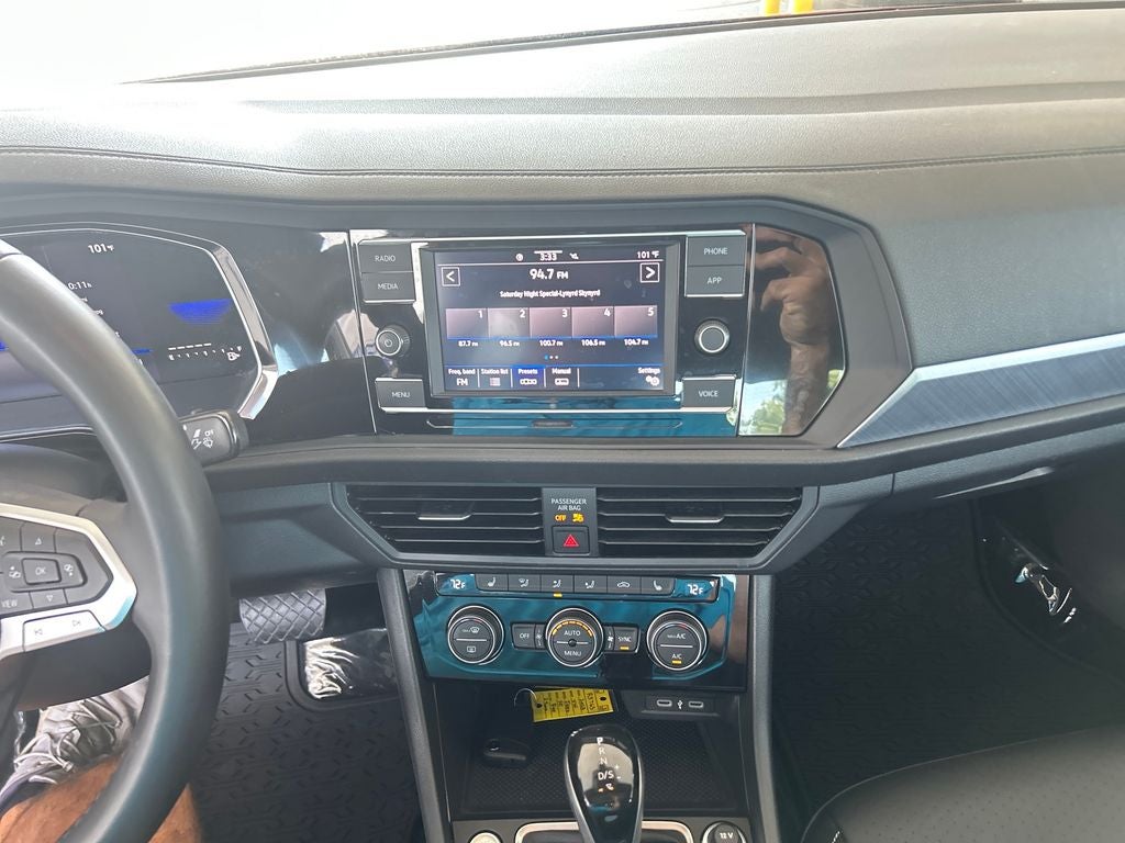 2023 Volkswagen Jetta 1.5T SE