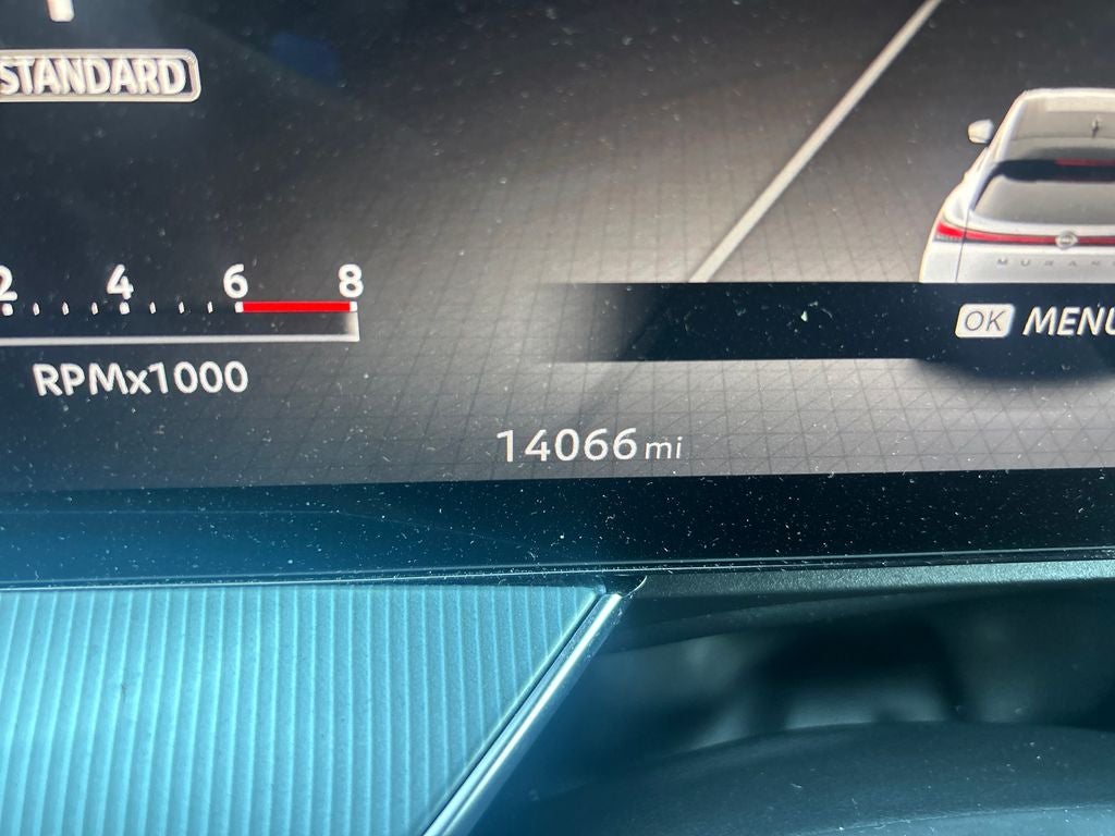 2025 Nissan Murano SL