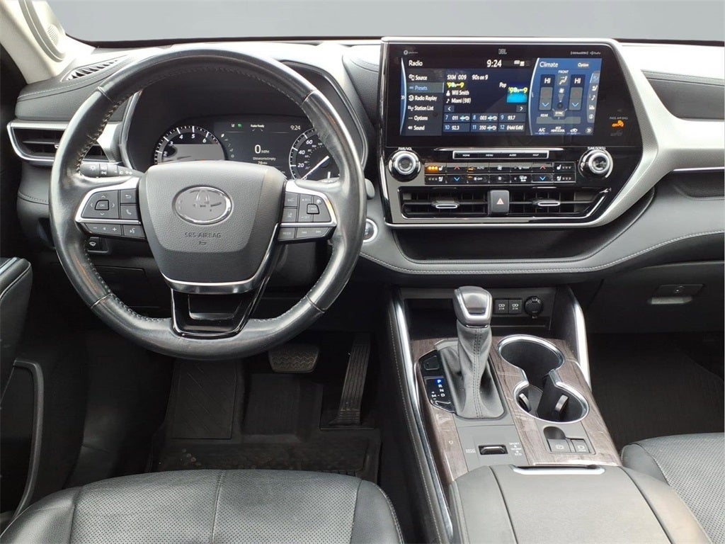 2020 Toyota Highlander Platinum