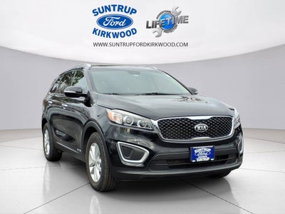 2017 Kia Sorento LX