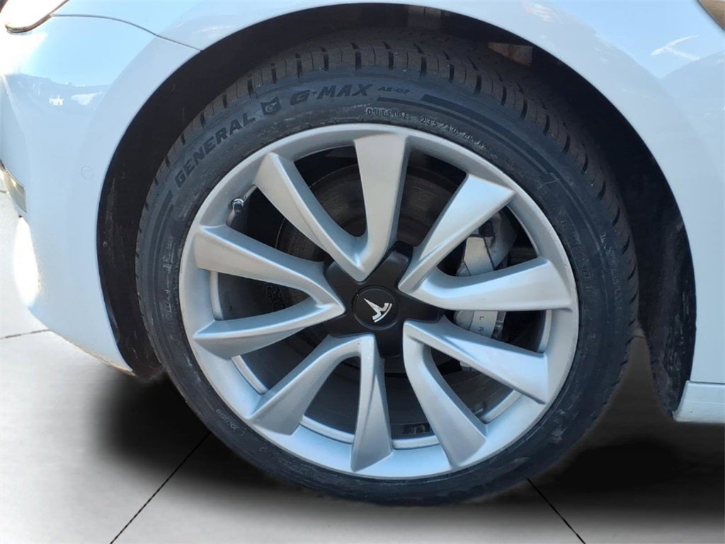 2019 Tesla Model 3 Long Range