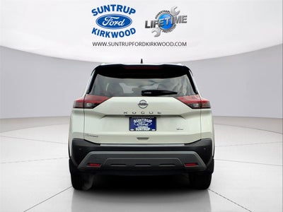 2021 Nissan Rogue SL