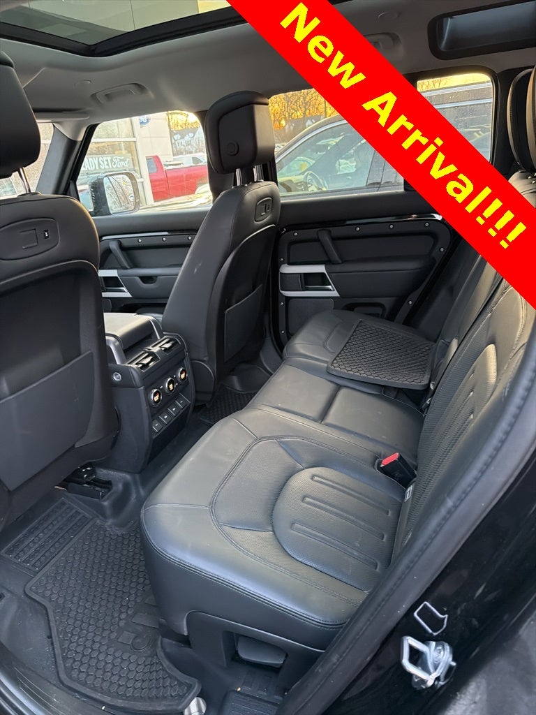 2020 Land Rover Defender 110 SE