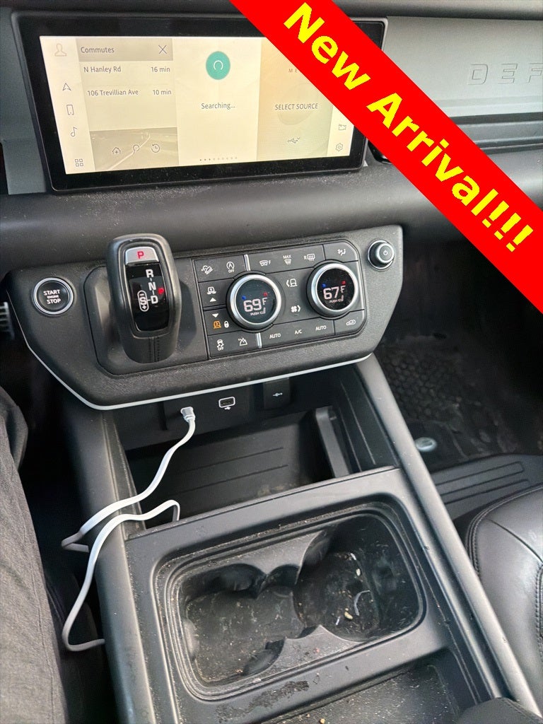 2020 Land Rover Defender 110 SE