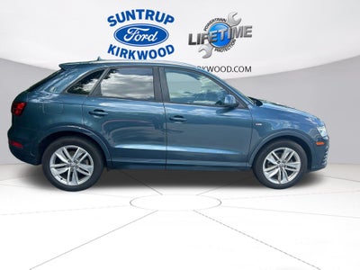 2018 Audi Q3 2.0T Premium quattro