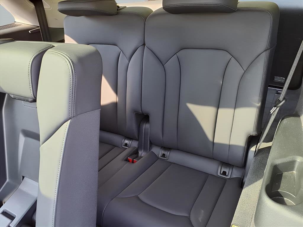 2024 Audi Q7 45 Premium Plus quattro