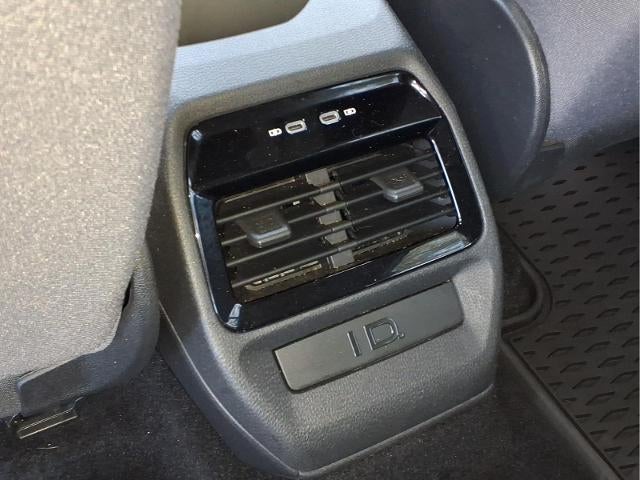 2021 Volkswagen ID.4 Pro