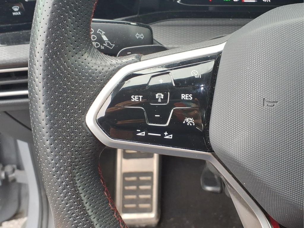 2024 Volkswagen Golf GTI 2.0T S