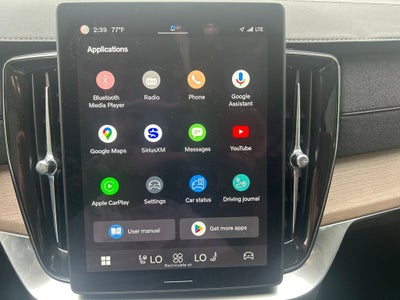 2025 Volvo XC90 B5 Plus 2025.5