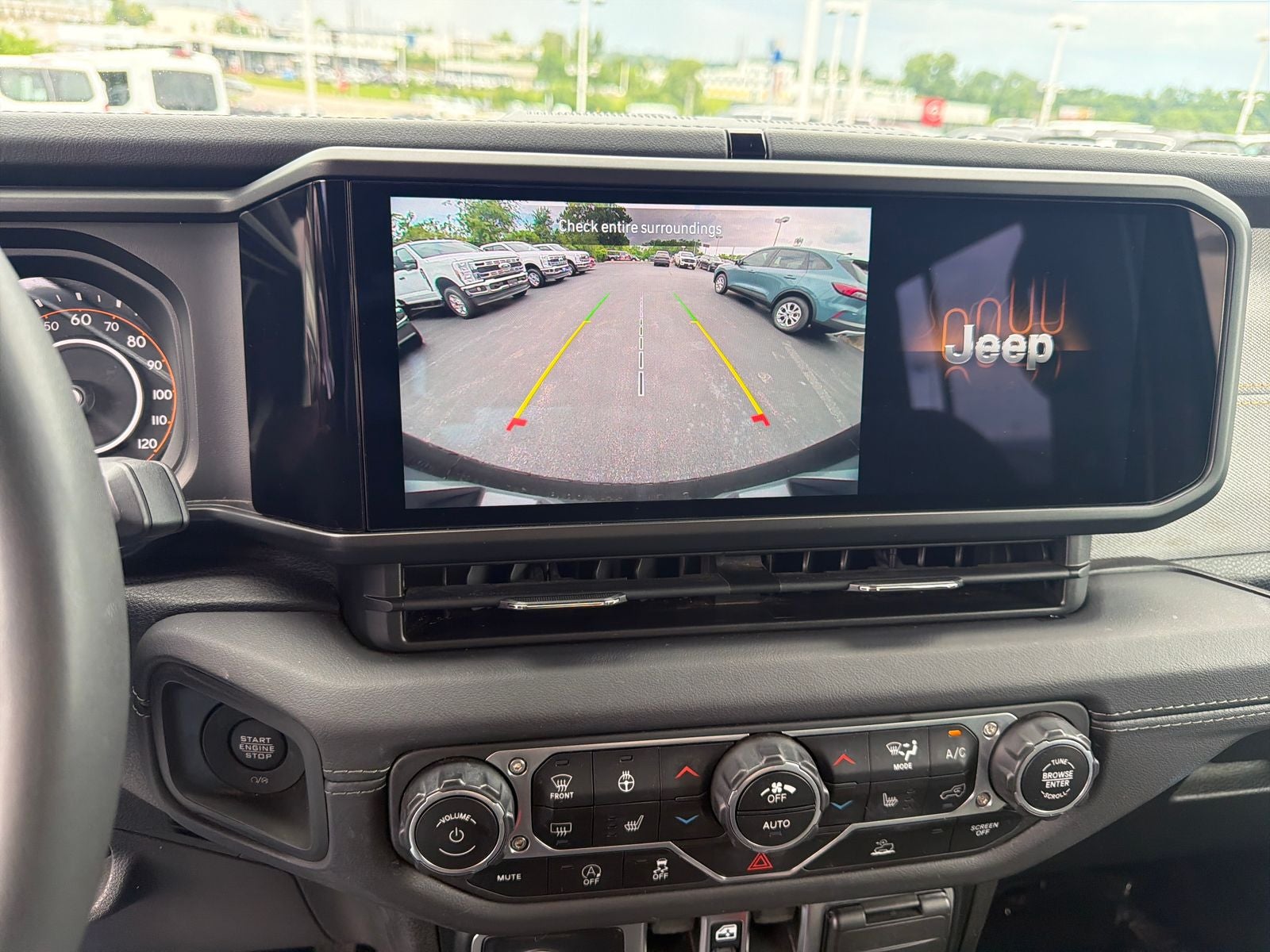 2024 Jeep Wrangler Sahara 4D 4X4 Hardtop