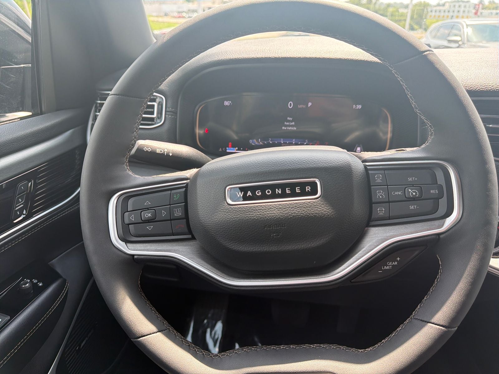 2025 Jeep Wagoneer Series II 4X2