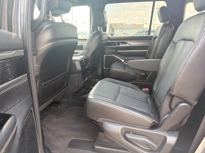 2025 Jeep Wagoneer Series II 4X2