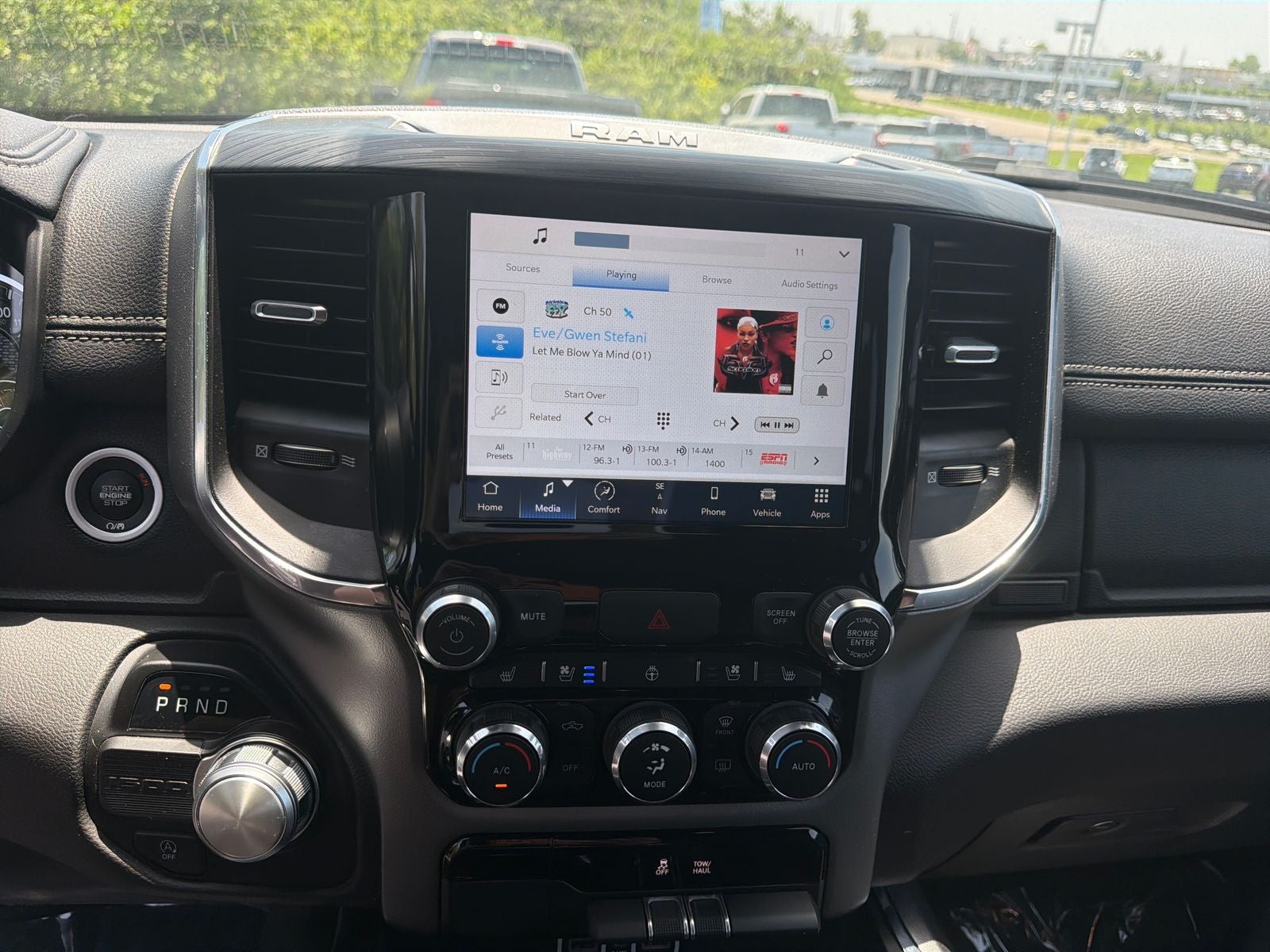 2024 RAM 1500 Laramie