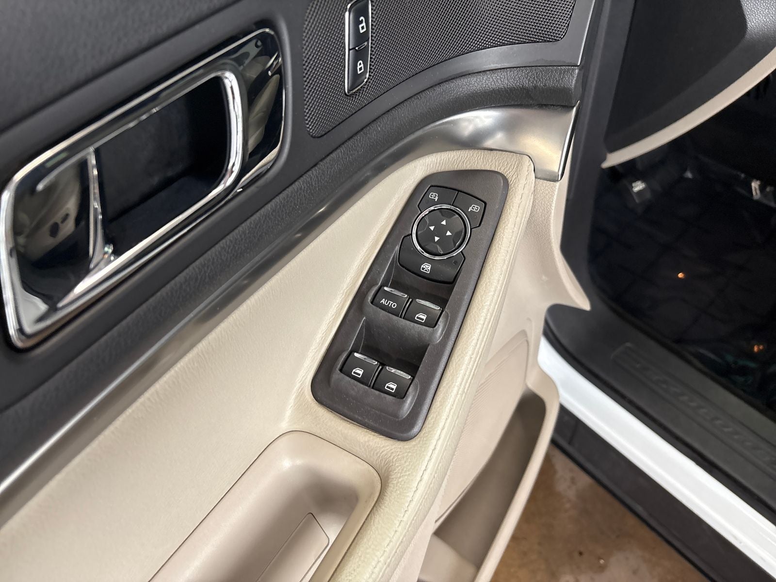 2015 Ford Explorer Base