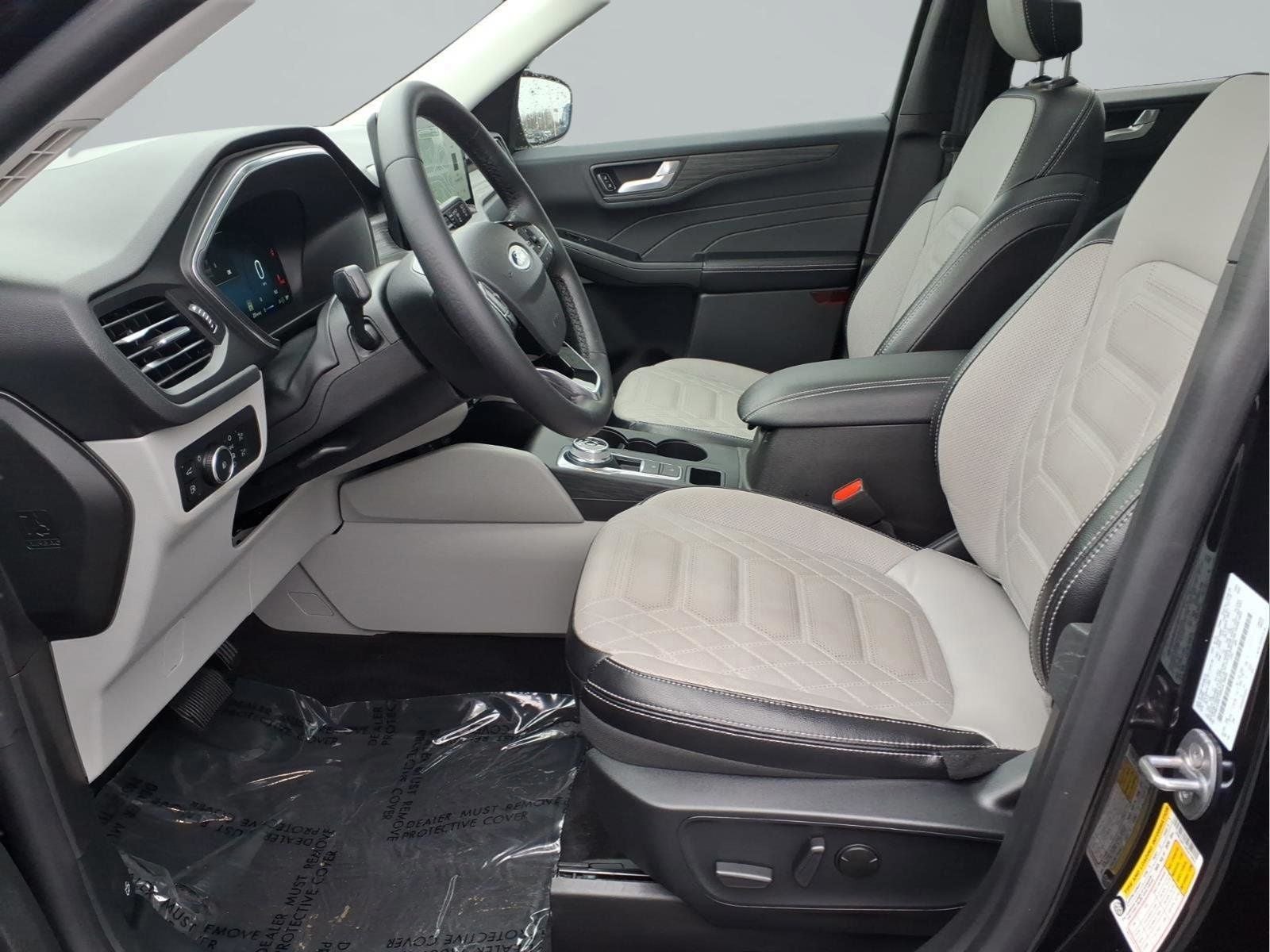 2024 Ford Escape Plug-In Hybrid Base