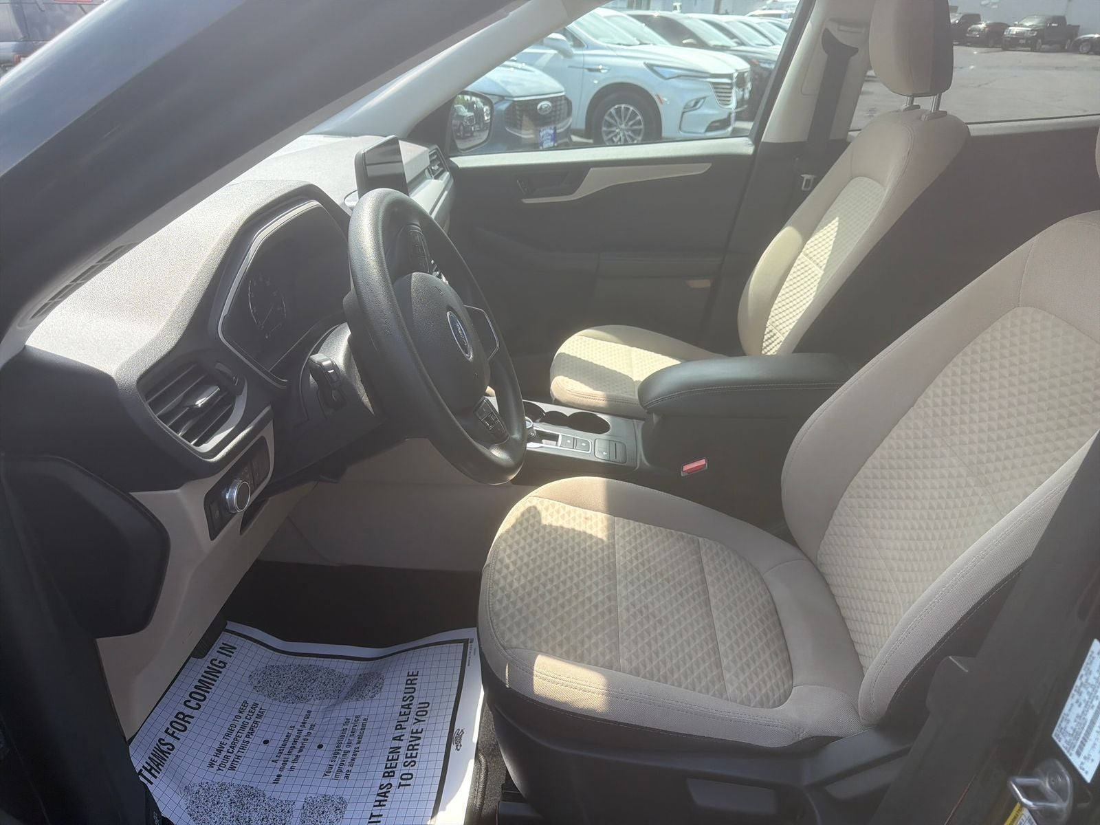 2022 Ford Escape Hybrid SE