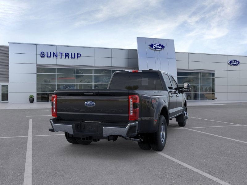 2026 Ford F-350SD Lariat DRW