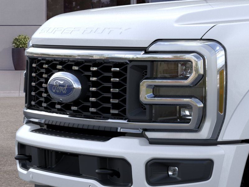 2025 Ford F-450SD Platinum DRW