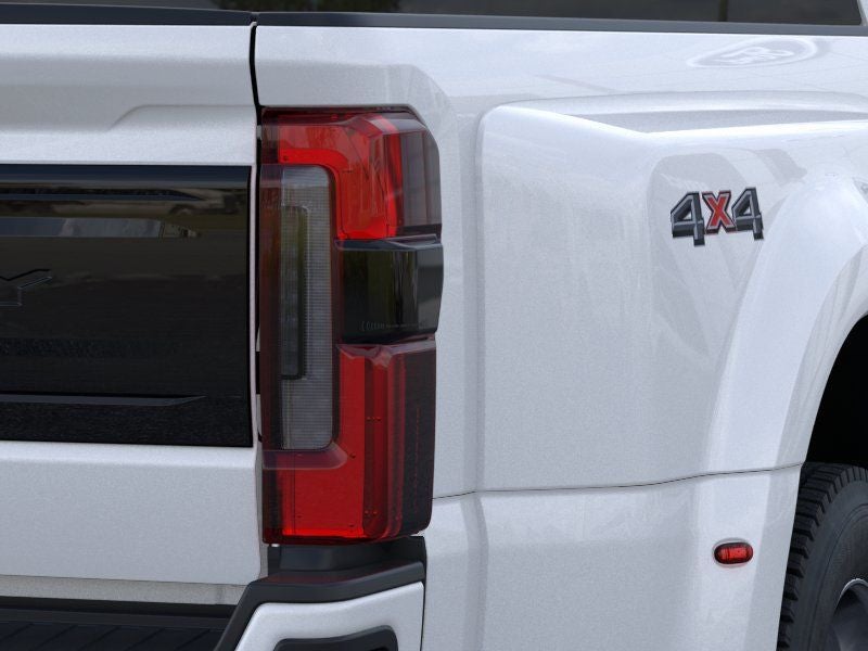 2025 Ford F-450SD Platinum DRW