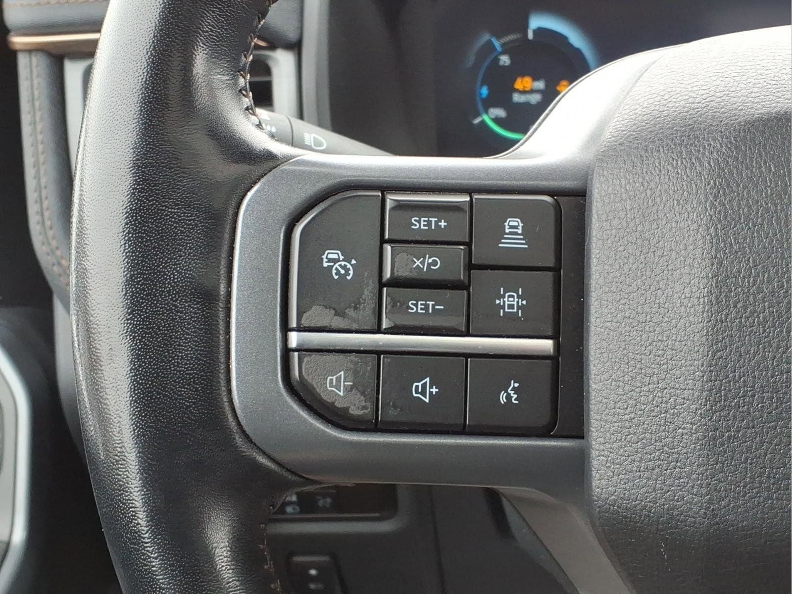 2023 Ford F-150 Lightning Lariat