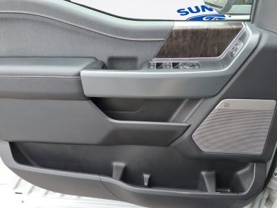 2023 Ford F-150 Lightning Lariat